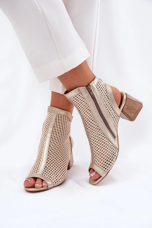 Skórzane Botki Damskie Na Obcasie Z Odkrytą Piętą Maciejka 06899-25 Złoto-Beżowe