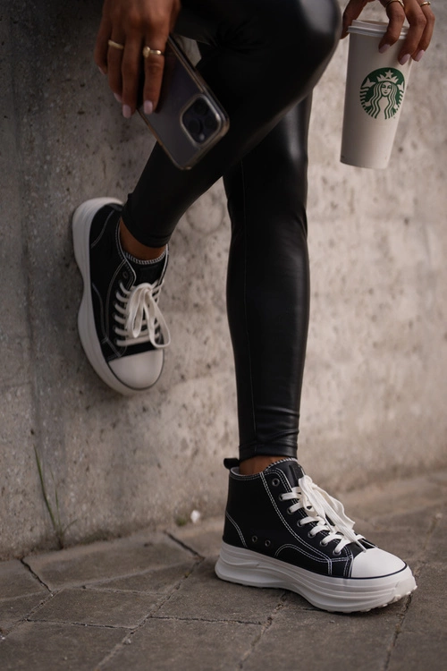 Trampki Damskie Na Platformie Eko Skórzane Big Star OO274063 Czarne