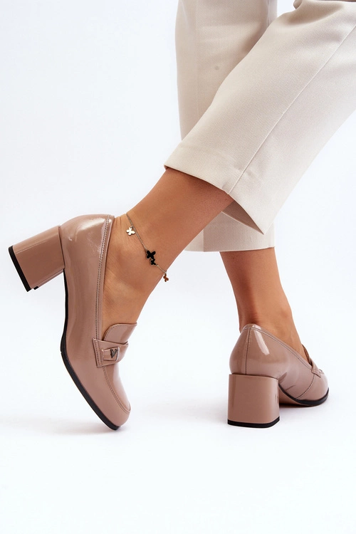 Lakierowane Czółenka Na Obcasie Beżowe Felicijana