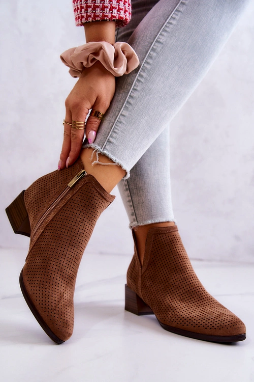 Zamszowe Botki Ażurowe Z Wycięciem Brązowe Carine