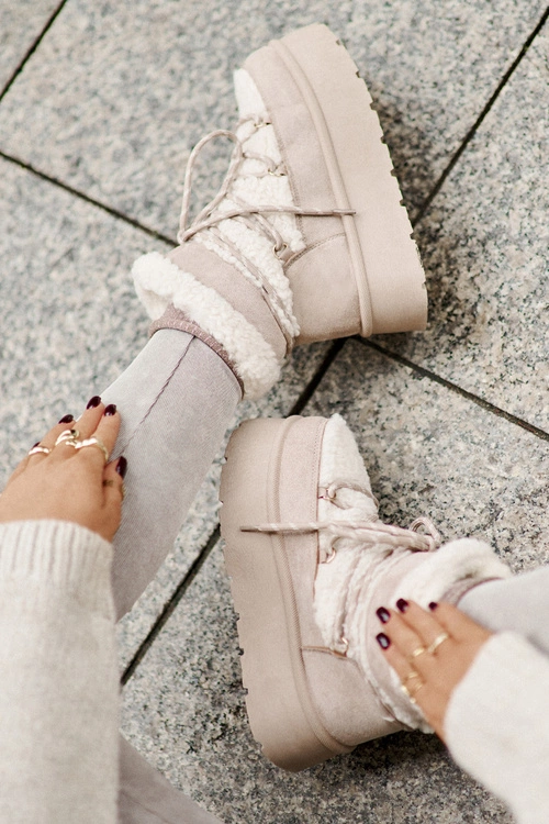 Śniegowce Na Platformie Z Wiązaniem Jasnobeżowe Izathiel