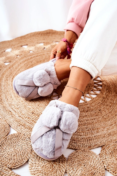 Papcie Futrzane Z Pomponami Szare Pamppy