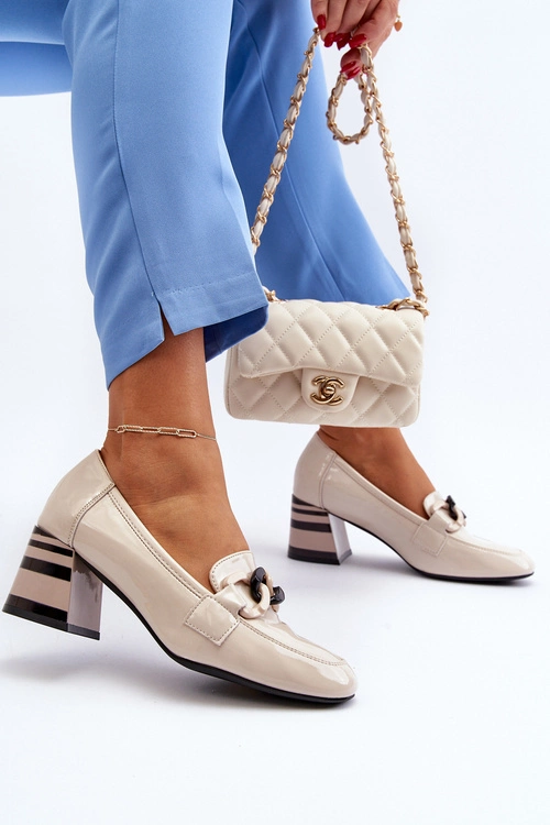 Czółenka Lakierowane Z Łańcuchem Beżowe Paliotte