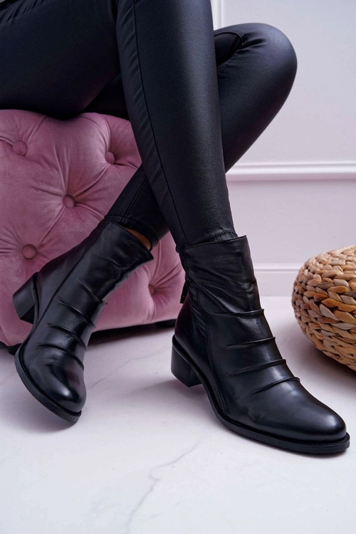 Botki Damskie Czarne Płaski Obcas Skóra Naturalna Laura Messi