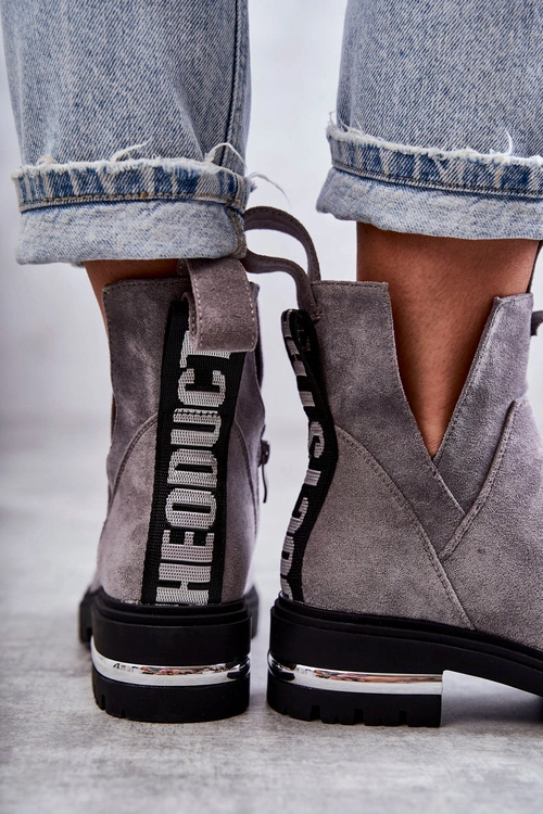 Zamszowe Botki Z Wycięciami Szare Elvera