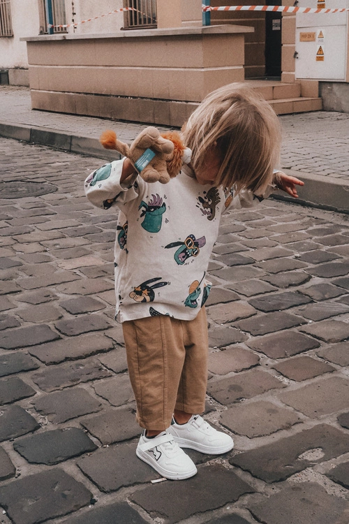 Dziecięce Sportowe Buty Na Rzepy Biało Czarne Santi