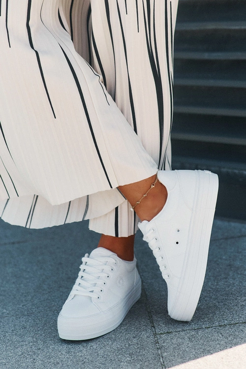 Eko Skórzane Trampki Damskie Na Platformie Big Star RR274298 Białe