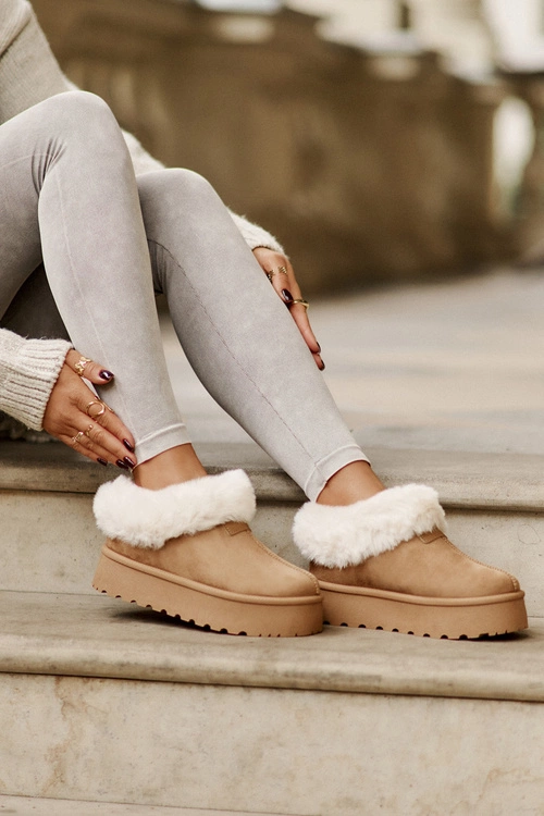 Śniegowce Z Niską Cholewką Z Futerkiem Na Platformie Eko Zamszowe Camel Neathoria