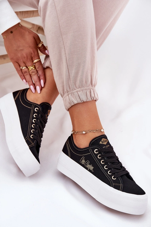 Trampki Damskie Materiałowe Na Platformie Lee Cooper LCW-25-31-3431L Czarne