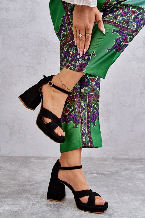 Damskie Zamszowe Sandały Na Obcasie Lewski Shoes 3221 Czarne