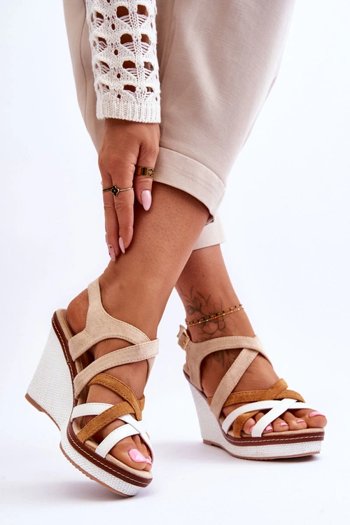 Sandały Na Koturnie Z Paseczkami Beżowe Ellen