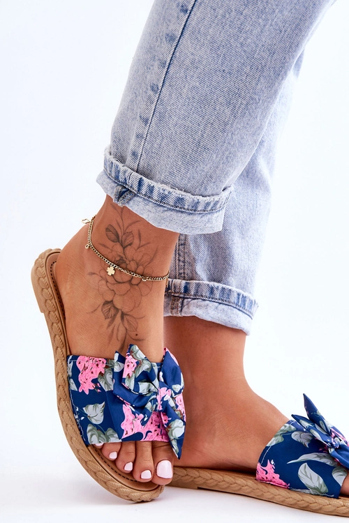 Damskie Klapki Z Materiałową Kokardą Granatowe Blossom