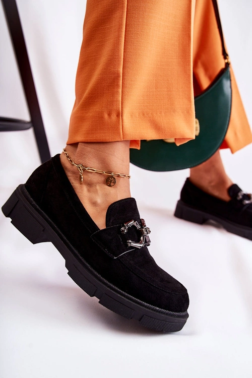 Zamszowe Półbuty Loafery Z Ozdobą Czarne Janissa