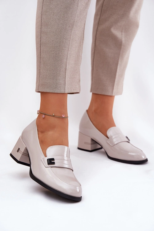 Lakierowane Skórzane Półbuty Damskie Na Obcasie Vinceza 18105 Szare