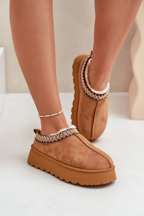 Kapcie Śniegowce Na Platformie Z Haftem Camel Tamilda