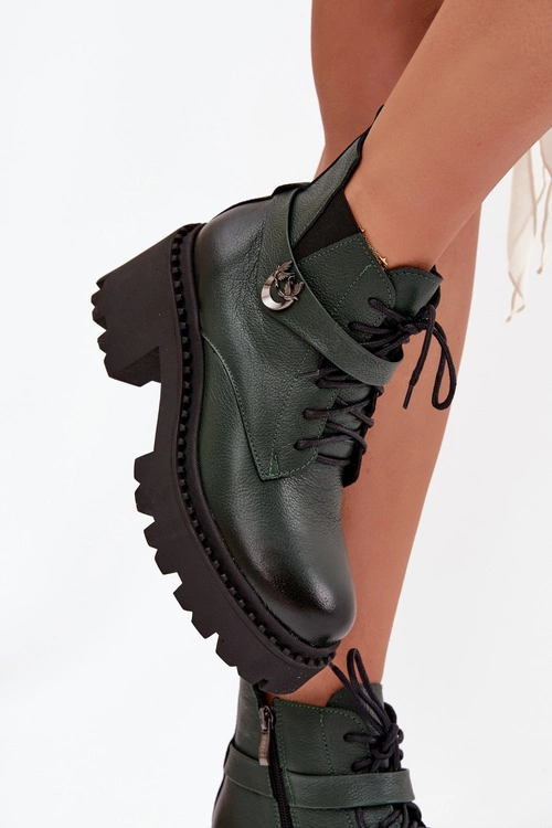 Skórzane Botki Damskie Na Klocku Z Ozdobnym Paskiem Ocieplane Zazoo 60557 Ciemnozielone