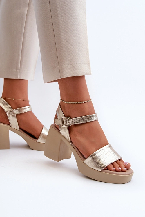 Zazoo 40386 Damskie Skórzane Sandały Na Klocku Złote