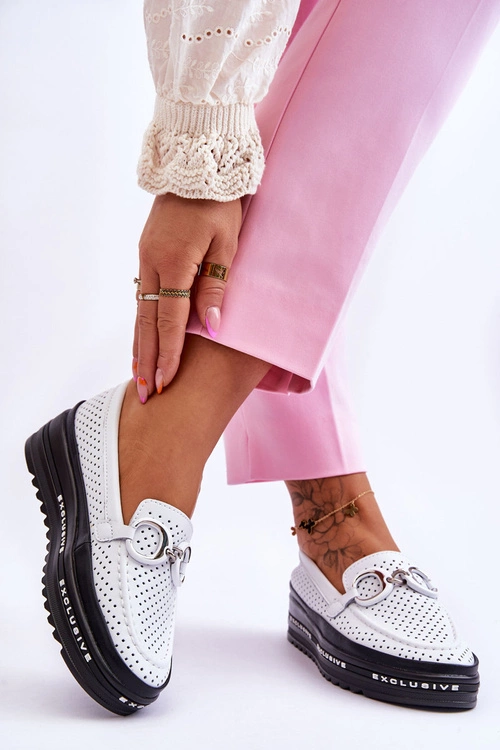 Klasyczne Skórzane Ażurowe Mokasyny Z Ozdobą Białe Rendy