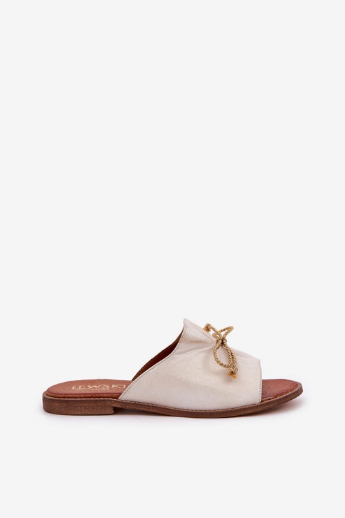 Skórzane Płaskie Eleganckie Klapki Z Kokardką Lewski 3572 Złoty Przecierany