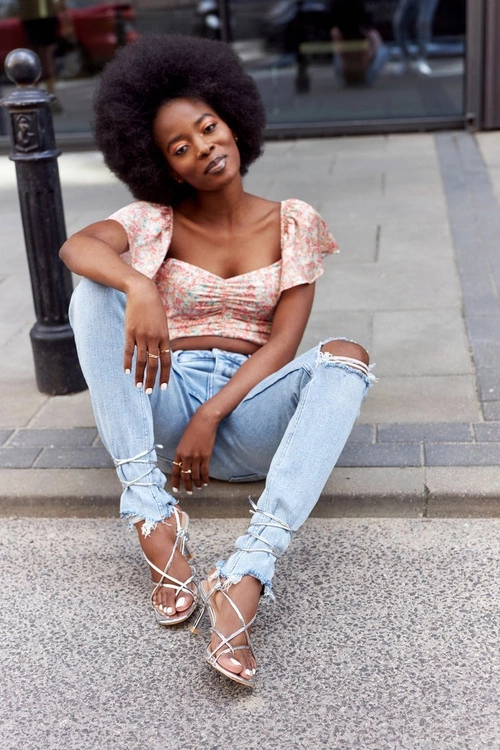 Wiązane Sandały Na Szpilce Z Kwadratowym Noskiem Srebrne Runway