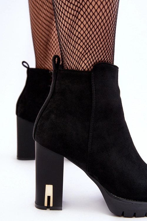 Zamszowe Klasyczne Botki Na Obcasie Czarne Amy