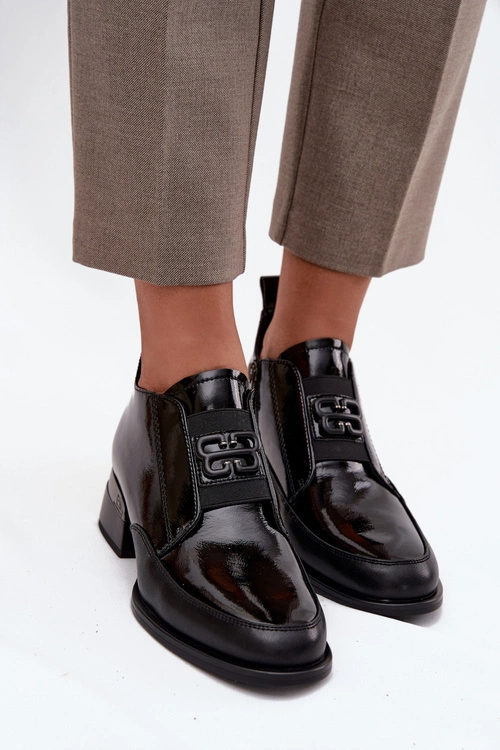 Lakierowane Skórzane Półbuty Damskie Na Niskim Obcasie Z Ozdobnym Detalem Vinceza 91161 Czarne