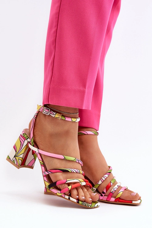 Wzorzyste Sandały Na Słupku Multikolor Jenglla