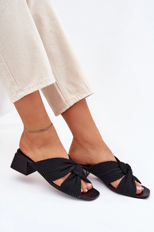 Klapki Damskie Na Klocku Maciejka 06955-01 Czarne