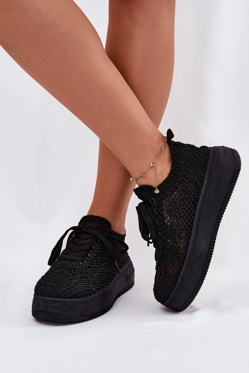 Sneakersy Damskie Na Platformie Z Szydełkową Cholewką Czarne Mirietto