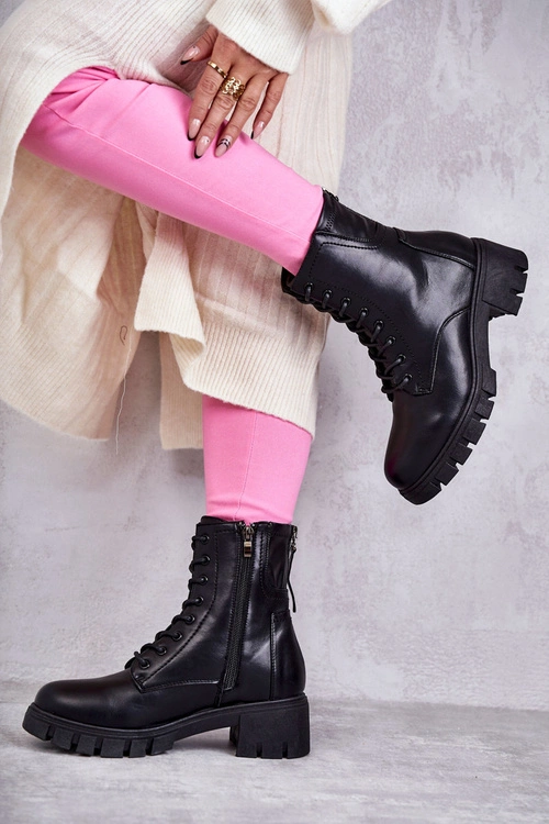 Skórzane Botki Na Suwak Czarne Tonje