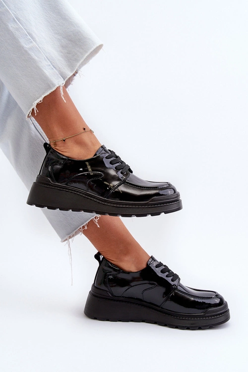 Lakierowane Półbuty Damskie Skóra Naturalna Czarne Scadaria