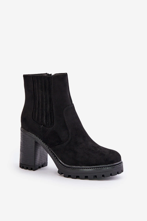 Botki Na Słupku Z Eko Zamszu Czarne Mesiella