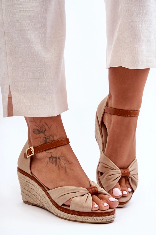 Sandałki Na Koturnie Beżowe Artista