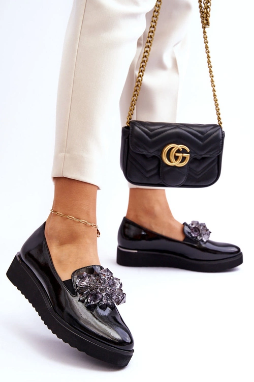 Lakierowane Mokasyny Na Koturnie Z Kryształkami Czarne Loresa