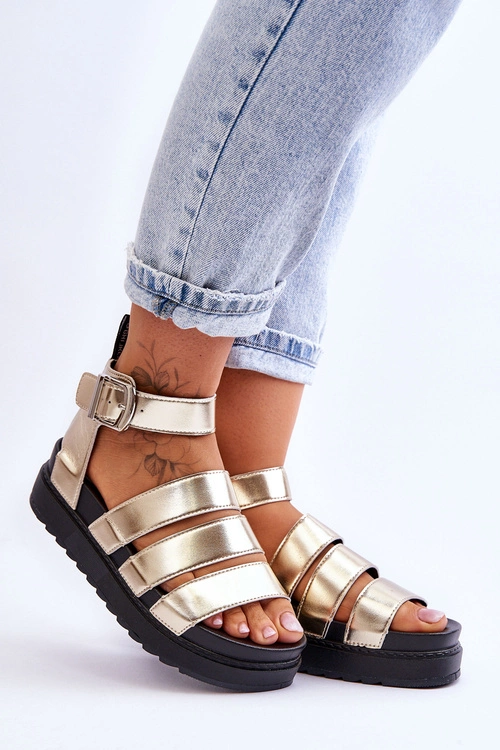 Sandałki Na Masywnej Platformie Złote Lisbona