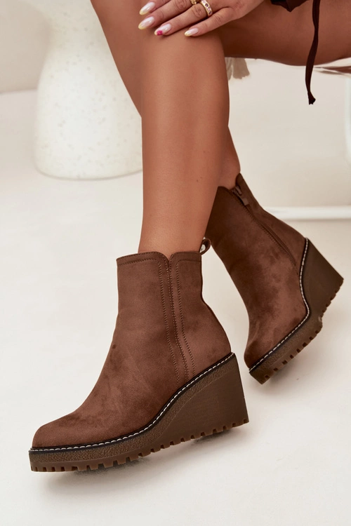 Ocieplane Botki Na Koturnie Z Eko Zamszu Brązowe Mavona