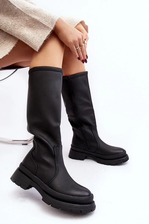 Kozaki Damskie Ocieplane Na Płaskim Obcasie Czarne Desiren