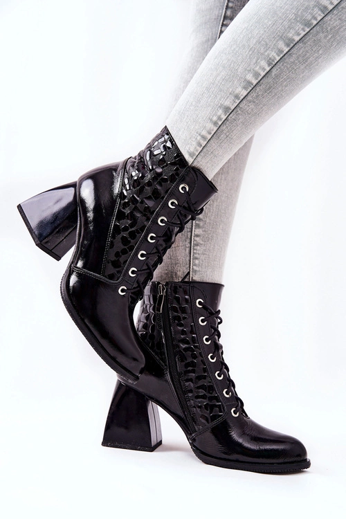 Skórzane Botki Z Nerką Czarne Cannie