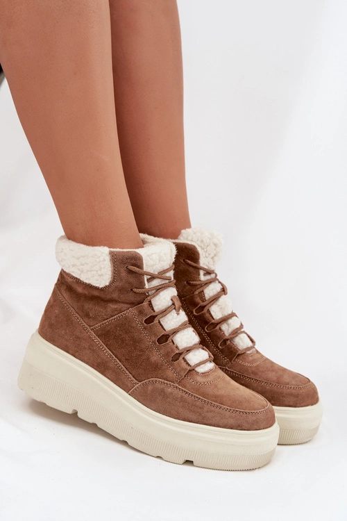 Zamszowe Śniegowce Damskie Z Kożuszkiem Na Platformie Vinceza 95354 Camel