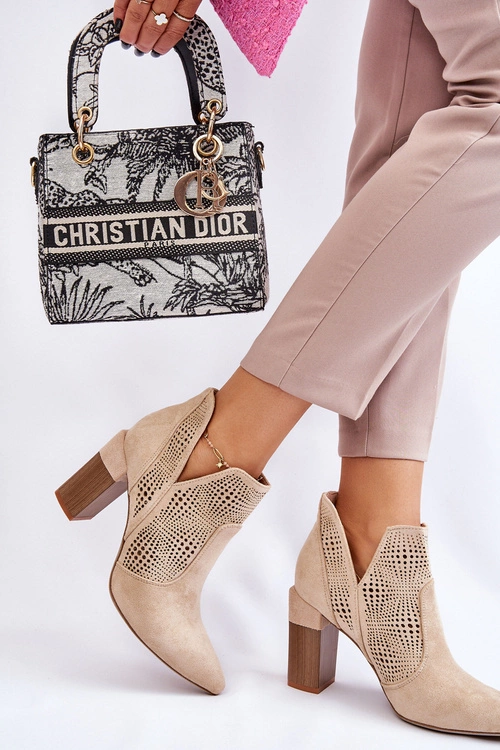 Ażurowe Zamszowe Botki Na Obcasie Jasnobeżowe Leanna