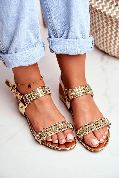 Złote Damskie Płaskie Sandałki Lu Boo Z Ćwiekami Aldona