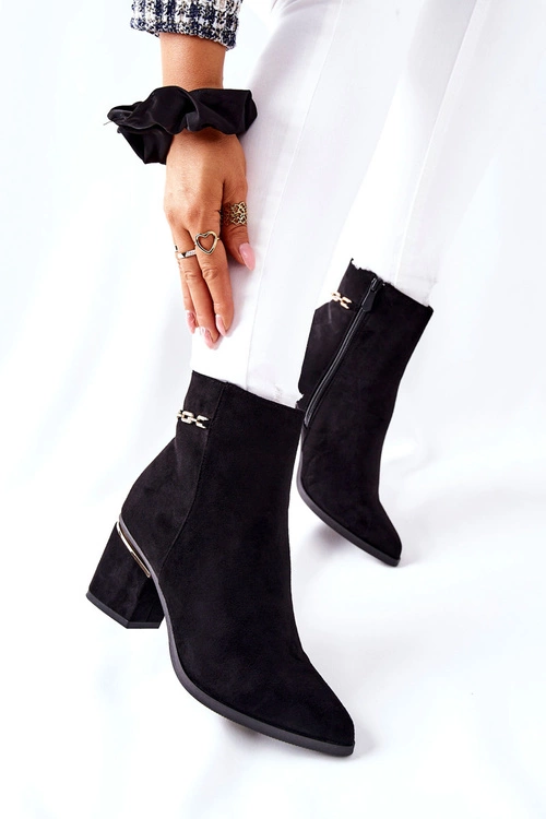 Damskie Zamszowe Botki Na Słupku Czarne One Step