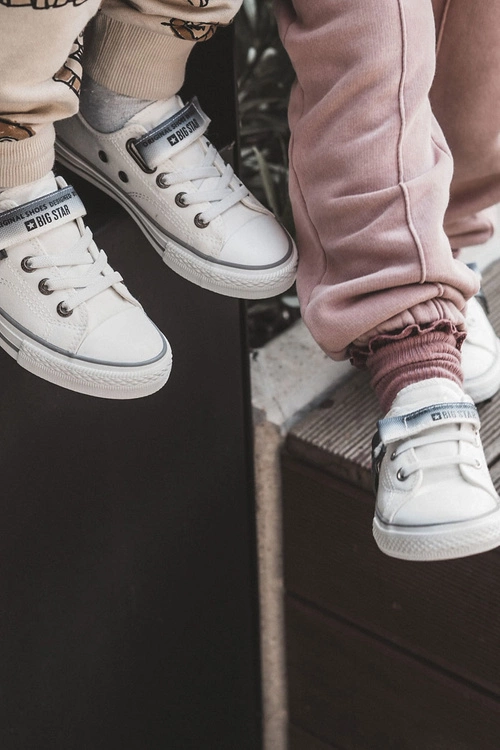 Dziecięce Niskie Trampki BIG STAR JJ374075 Białe