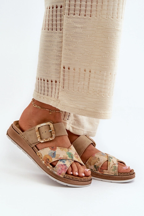 Wygodne Klapki Damskie Z Klamrą W Kwiaty Inblu GS000051 Brązowe