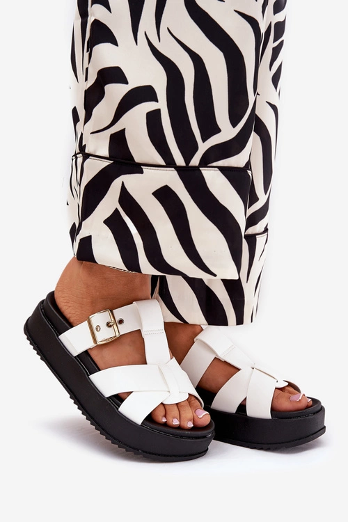 Klapki Damskie Na Platformie Z Paskami I Klamrą Białe Elimessa