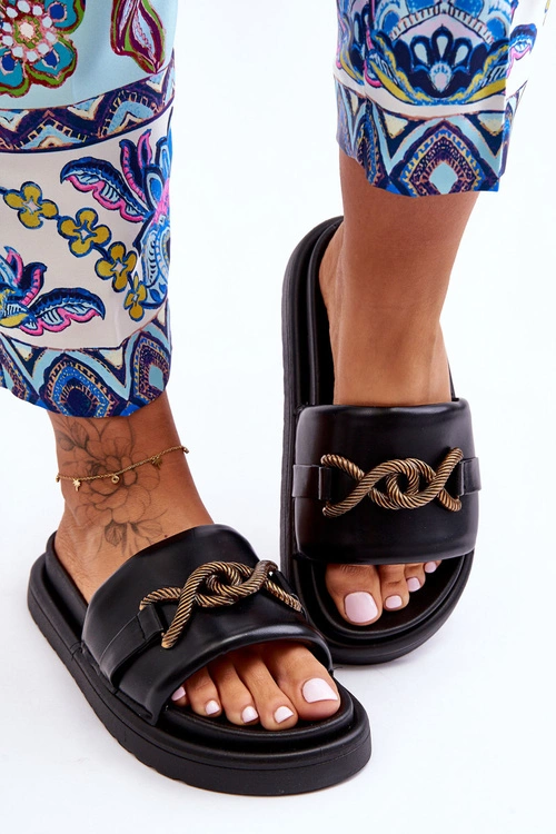 Damskie Klapki Z Ozdobą Czarne Verso