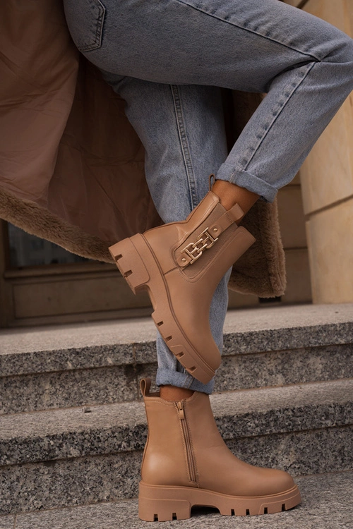 Ocieplane Botki Damskie Eko Skórzane Ze Złotą Ozdobą Beżowe Erivianes