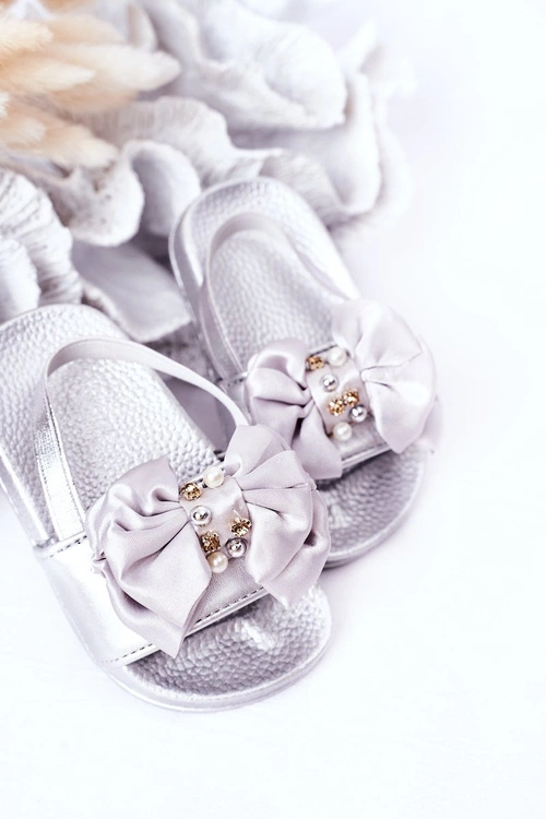 Dziecięce Gumowe Klapki Z Kokardką Srebrne Senari
