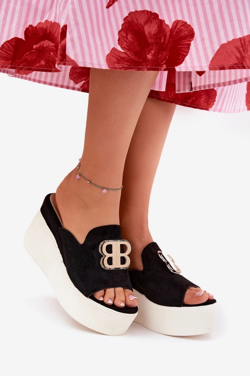 Klapki Na Platformie I Koturnie Z Ozdobą Czarne Tanonea