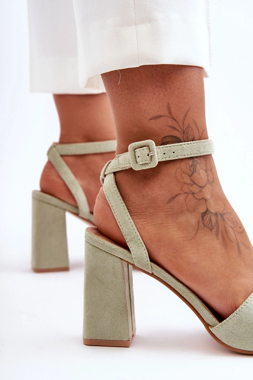 Zamszowe Sandały Na Obcasie Zielone Harriet